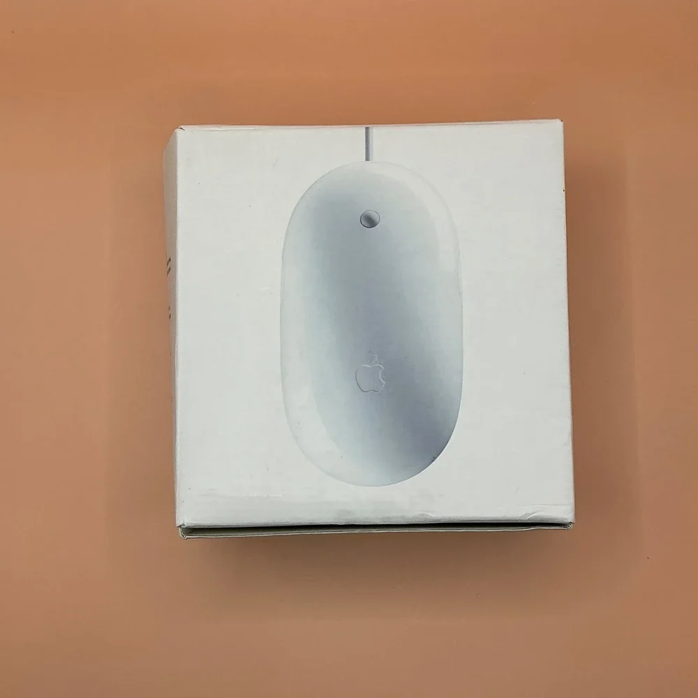 Apple Mighty Mouse Wired USB Optical Mouse Model A1152 MB112LL/B White Boxed